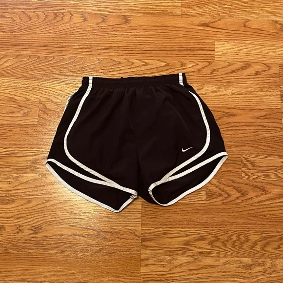 Nike running shorts size xsmall - Picture 2 of 4